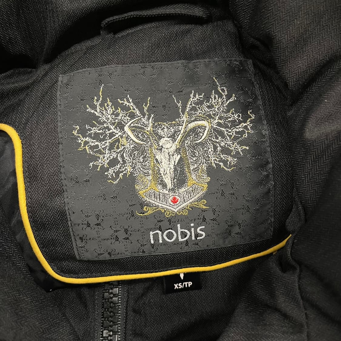 [정품/xs] nobis 노비스 블랙 패딩 조끼 b10 상품이미지5