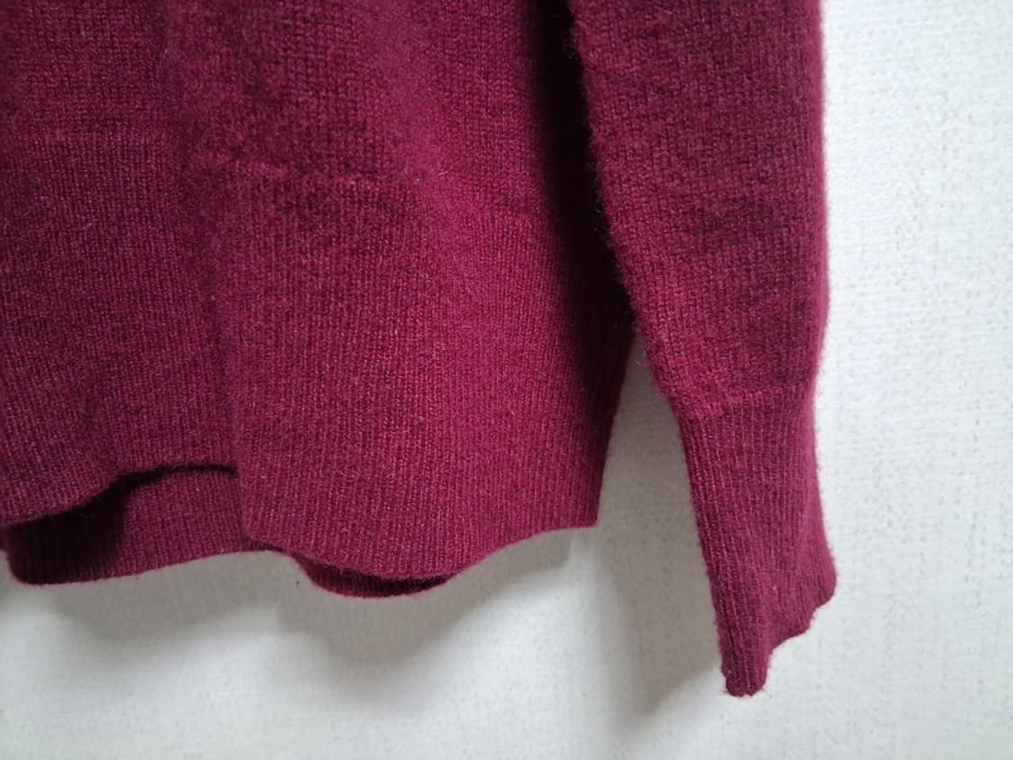 유니클로 100%퓨어 캐시미어 터들넥 폴라티 77 와인칼라 버건디
일본수 상품이미지5