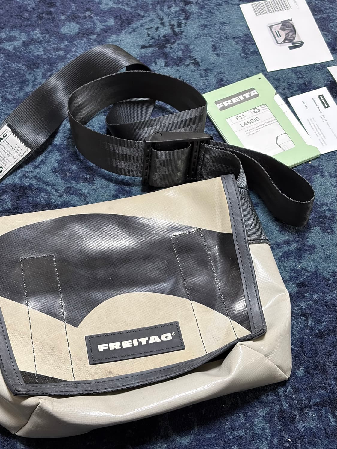 프라이탁 라씨 그레이 블랙 상품이미지1