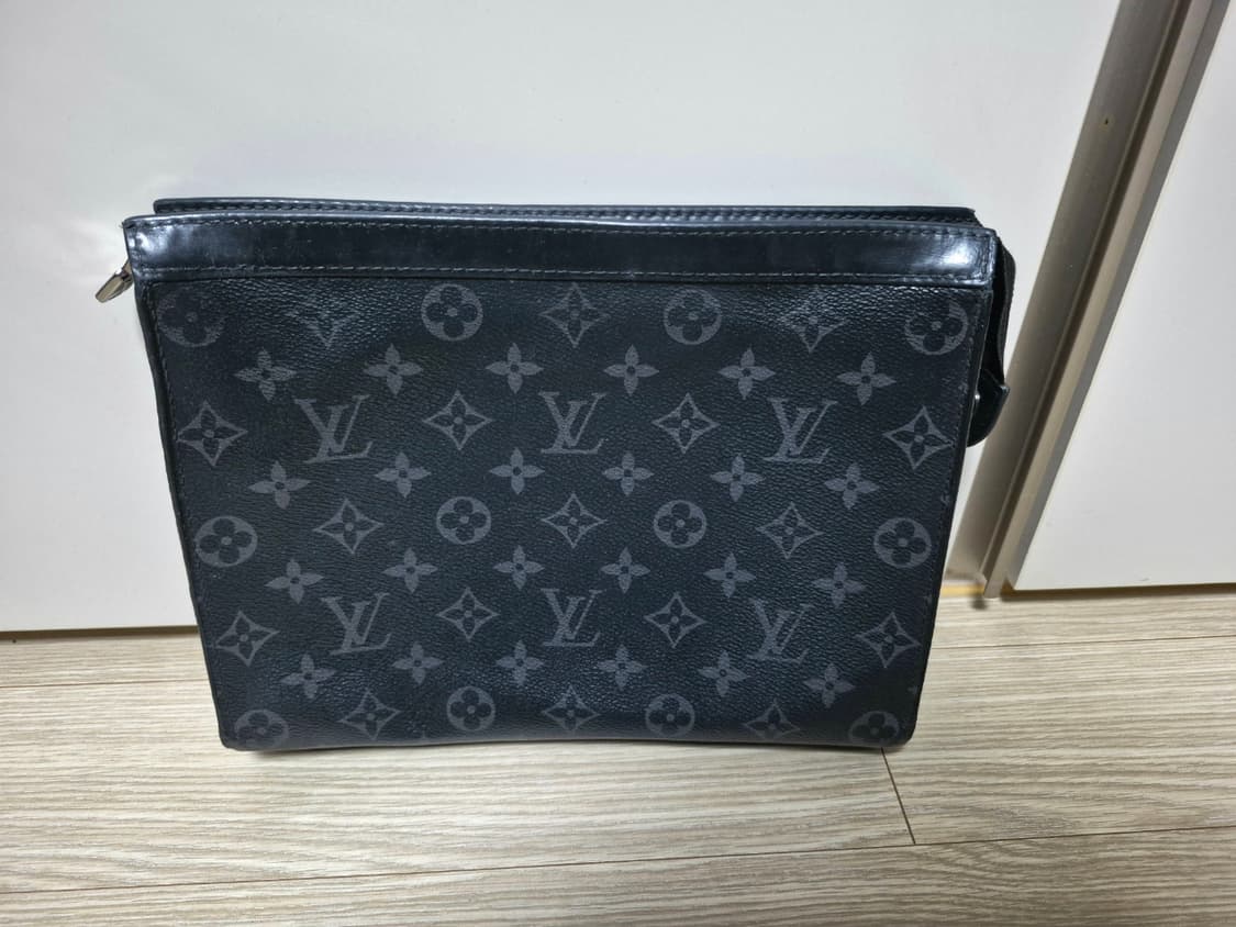 루이비통 정품 모노그램 포쉐트 보야주 클러치 팝니다 상품이미지2