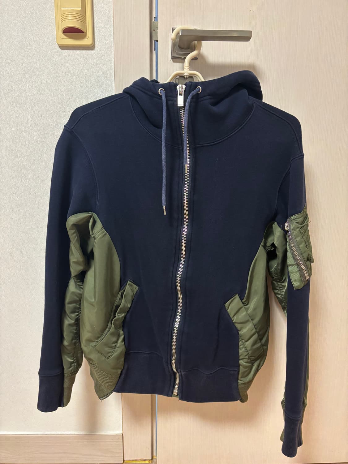 사카이 후드집업 상품이미지1