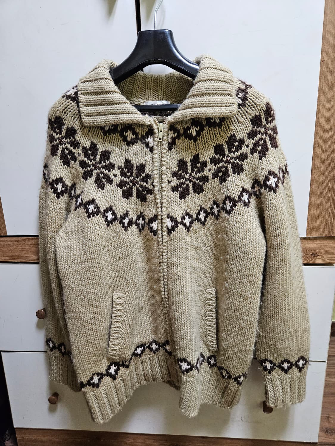 빈티지 노르딕 니트집업 상품이미지1