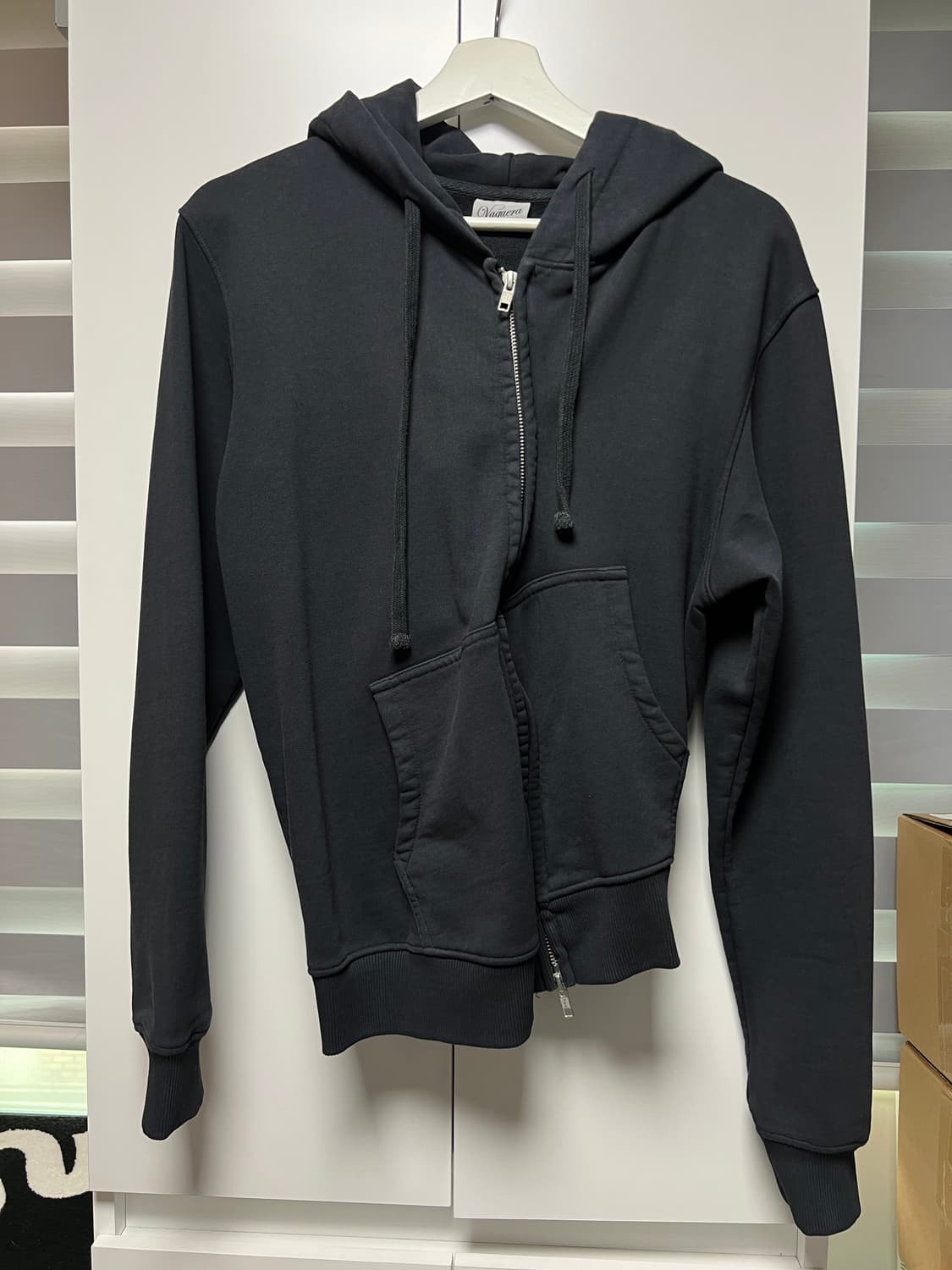 바퀘라 트위스트 후드 집업 네이비M 상품이미지5