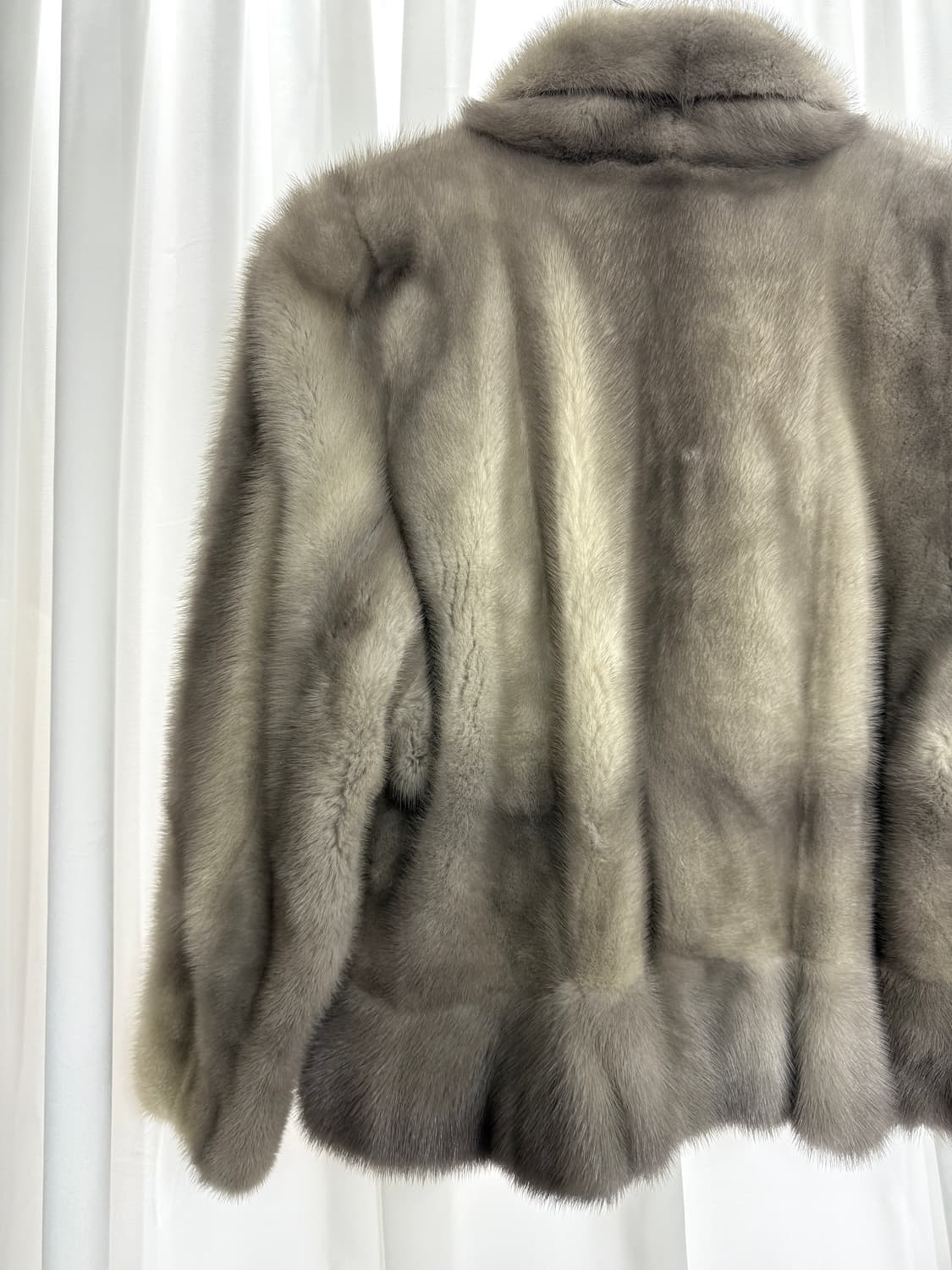 Gray mink coat 실버그레이 리얼밍크코트  상품이미지3