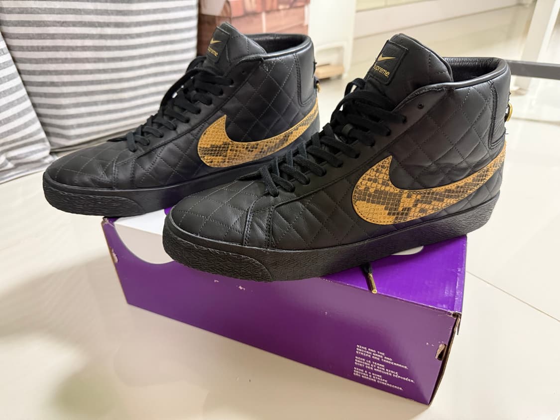 [300] 슈프림 x 나이키 SB 줌 블레이저 미드 QS 블랙 상품이미지2