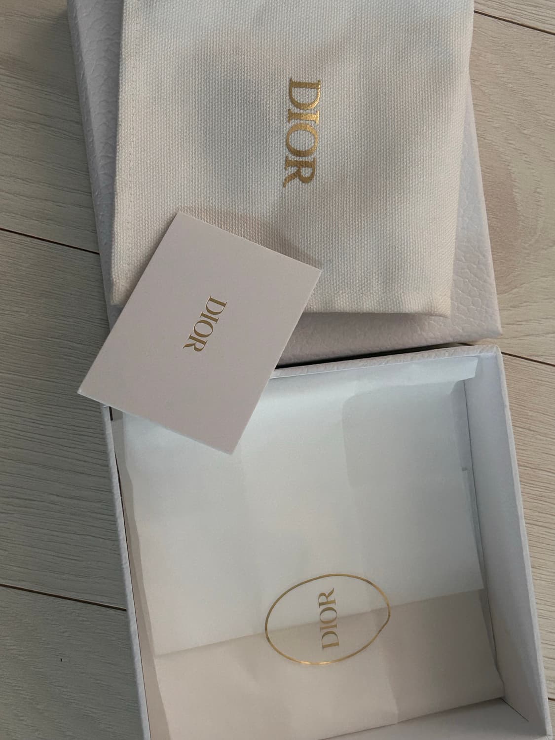 디올 팔찌 (실착 2회) 상품이미지5