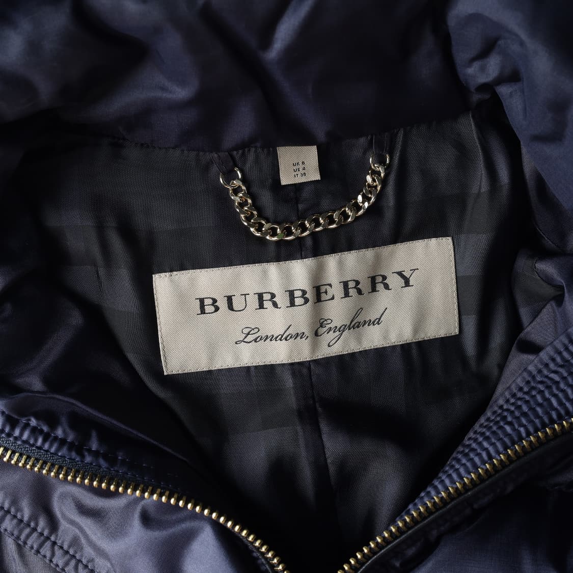 버버리 아비데일 벨티드 폭스 퍼 후드 다운 롱 패딩 상품이미지3