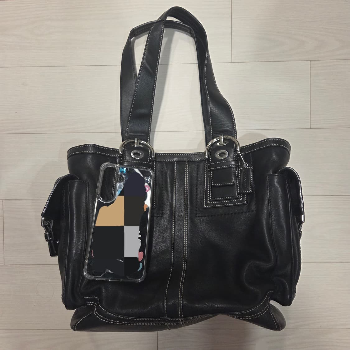 코치 블랙 가죽 토트백 상품이미지2