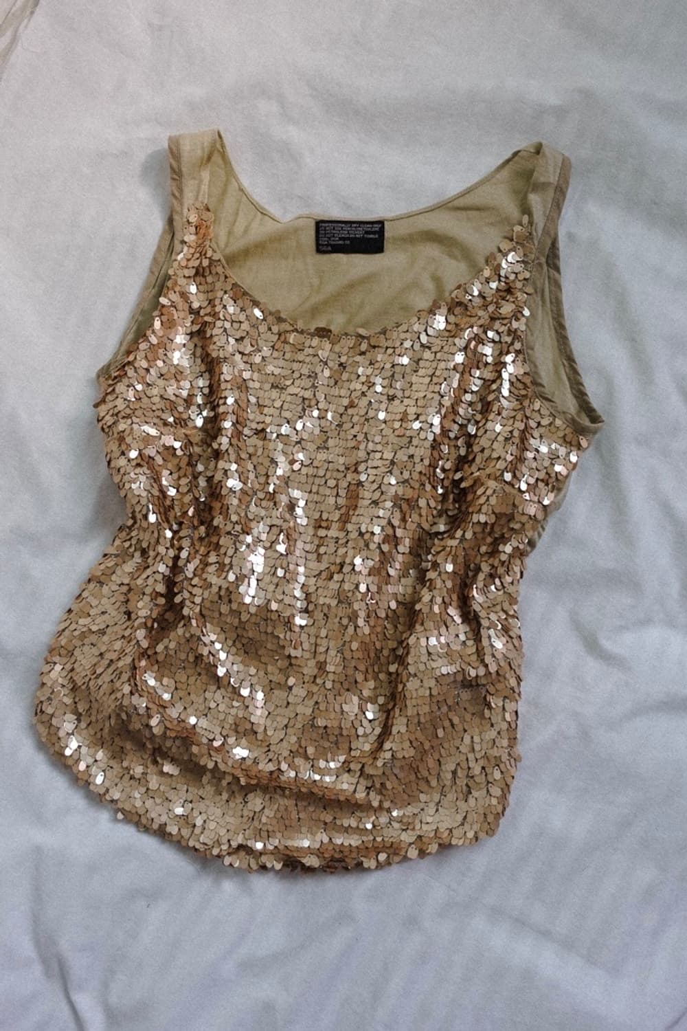 delulu sequin sleeveless 상품이미지1