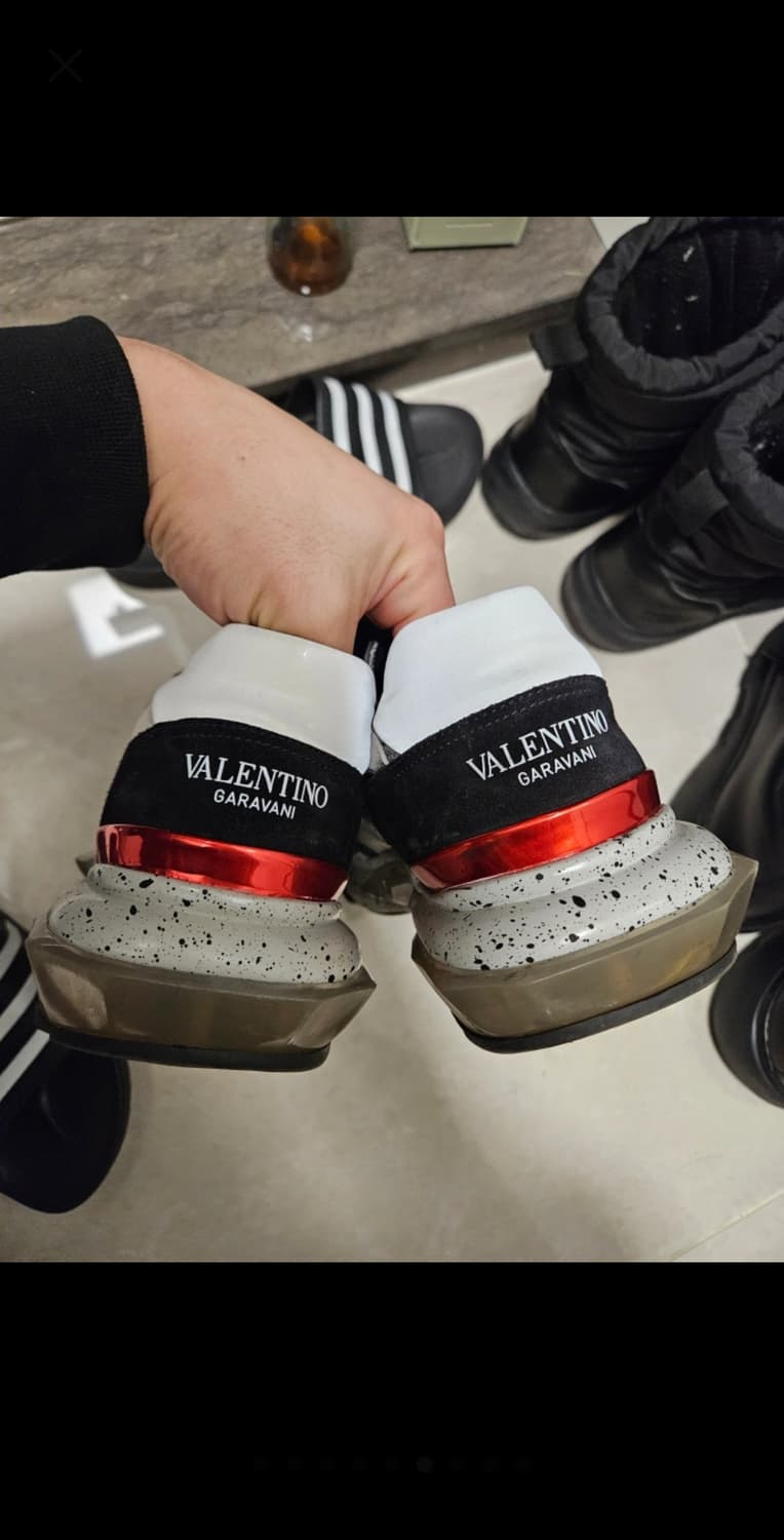 (42) 발렌티노 카모 실버블랙 스니커즈. 발렌시아가 뉴발란스 나이키 상품이미지6