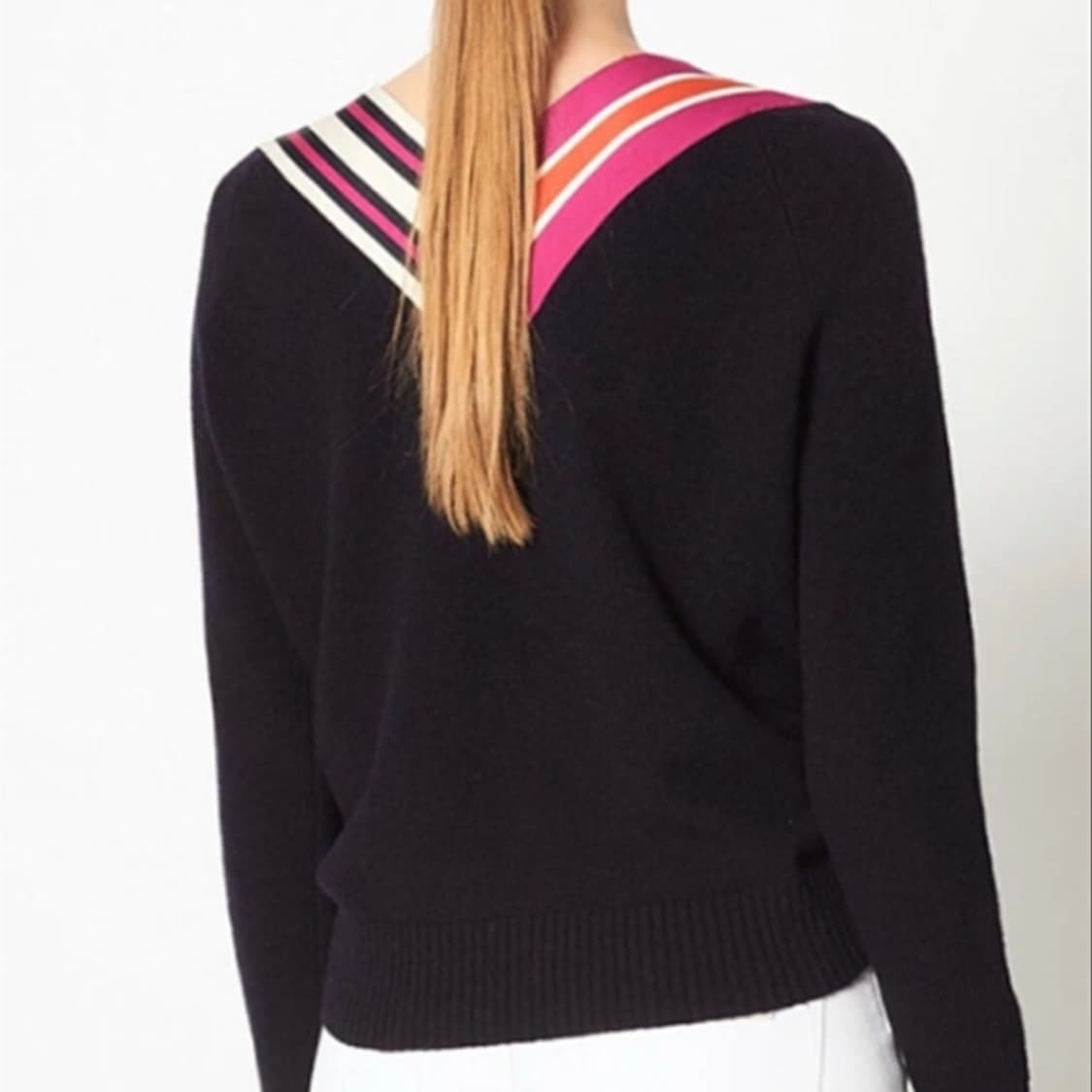 국내정품 산드로 울 브이넥 니트 여성 S ~ M 상태굿 사랑봉봉 상품이미지7