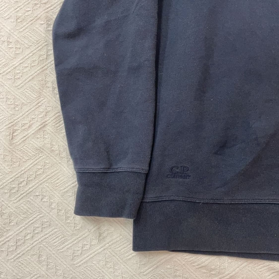 [100] cp컴퍼니 기모 와펜 맨투맨 상품이미지3