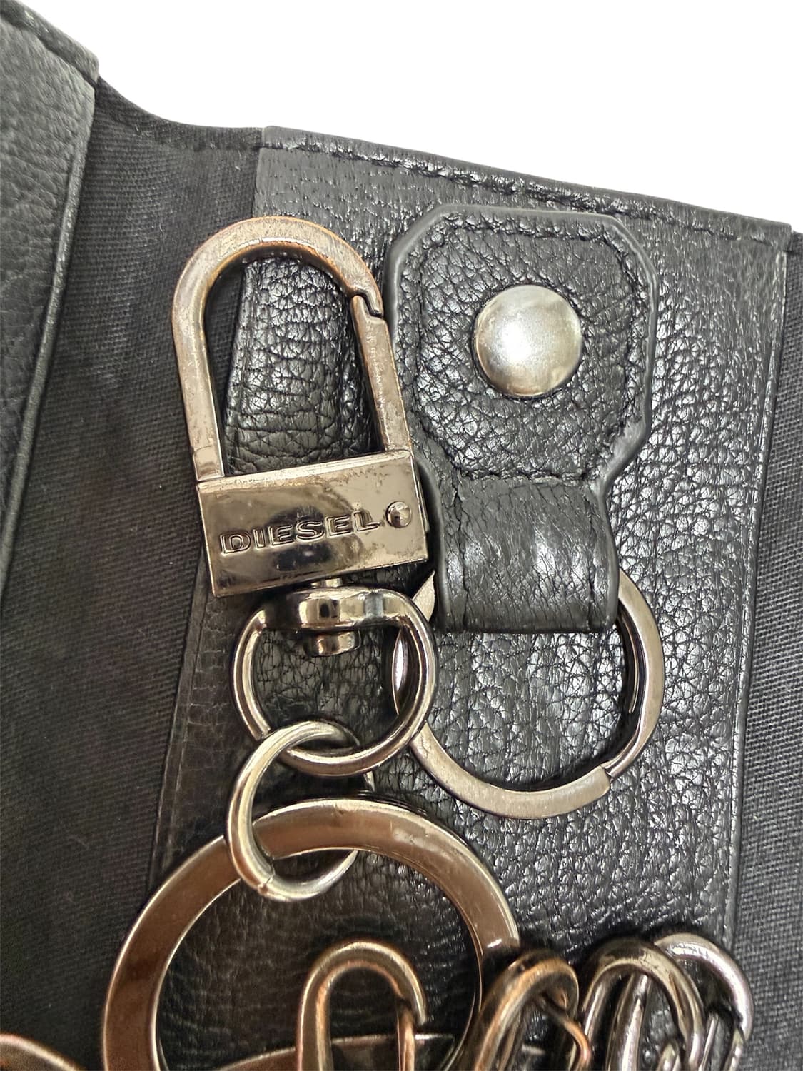 디젤 블랙 메탈 로고 6링 가죽 키케이스  상품이미지4