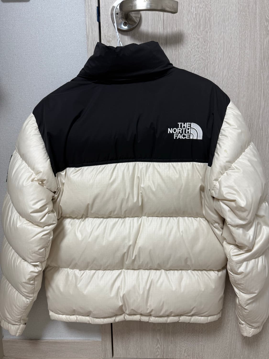 노스페이스 회이트라벨 xs 상품이미지2