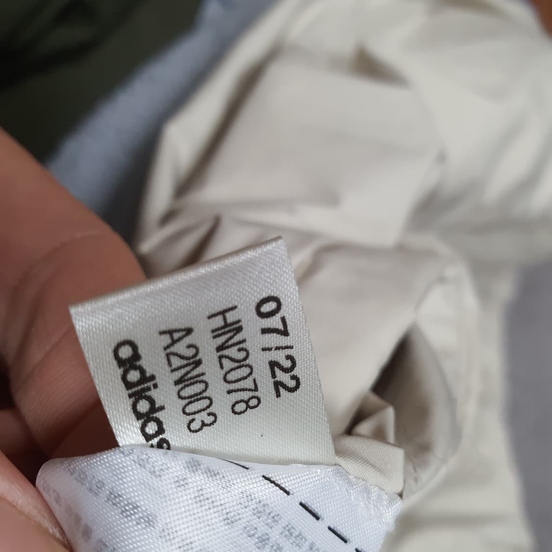 ✨ (바배) 아디다스 리버시블 빅로고 뽀글이 쉐르파 집업  상품이미지6