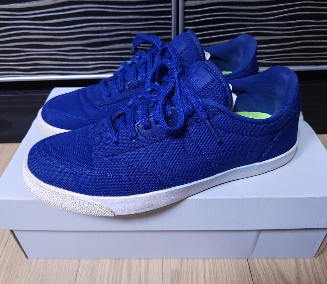 나이키 x 스티븐 앨런 콜라보 나이키 줌 레샷 SA 한정판 스니커즈 상품이미지1