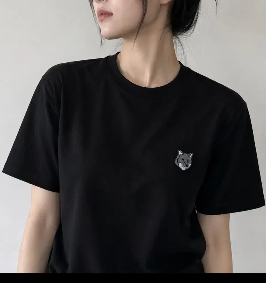 메종키츠네 그레이폭스 반팔티  화이트/블랙 상품이미지4