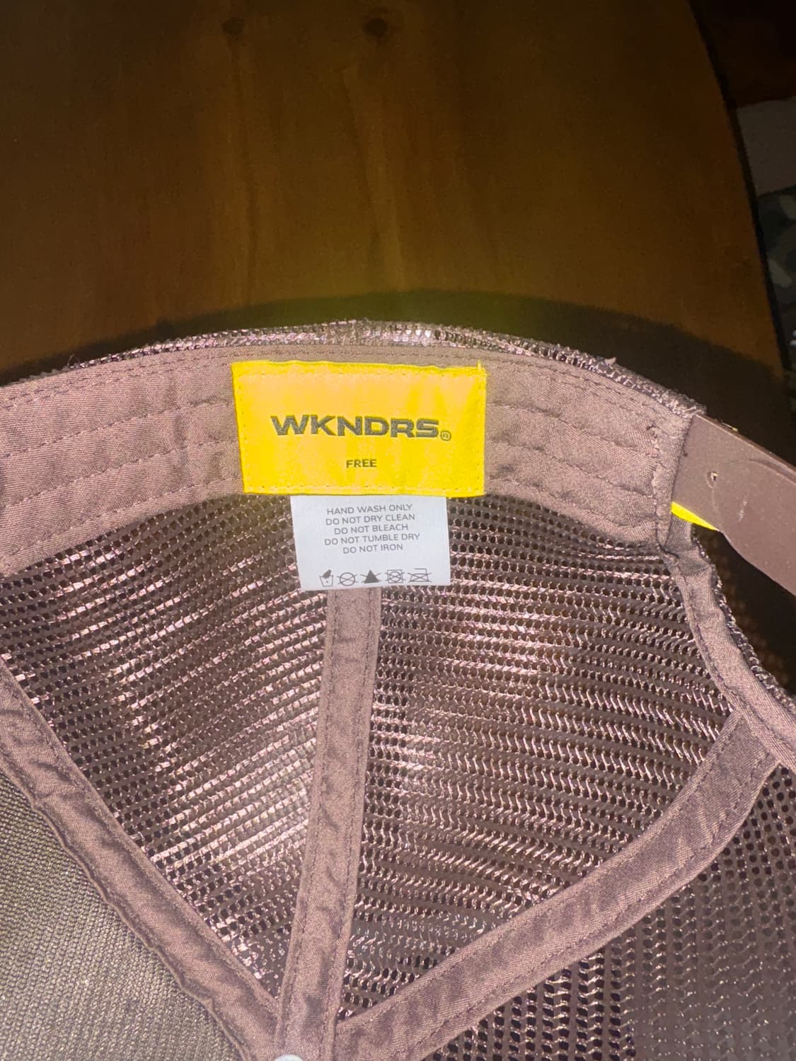 위캔더스 WKNDRS 브라운 메쉬캡 FREE 상품이미지3