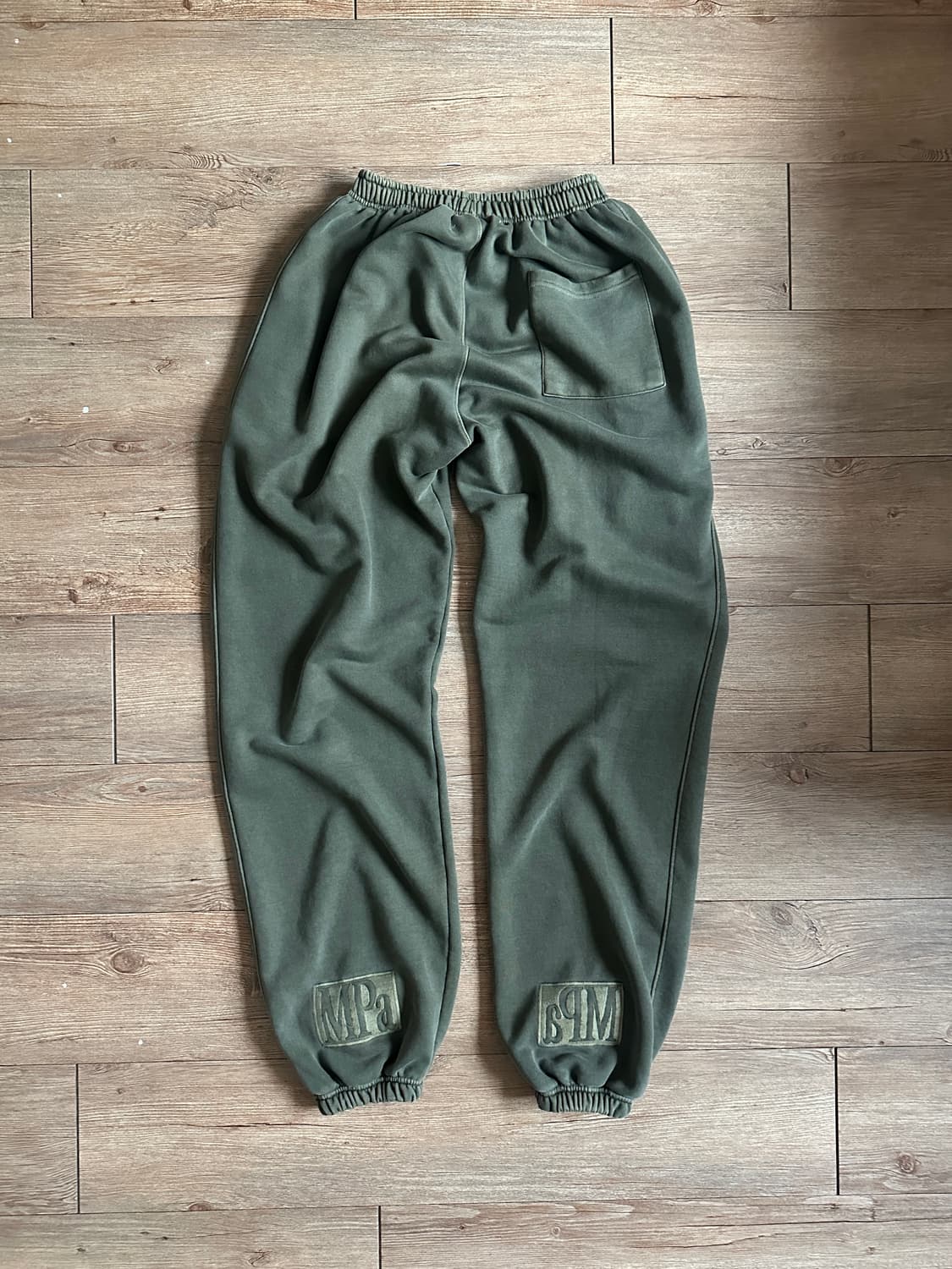 플라스틱프로덕트 스웻조거팬츠 상품이미지1