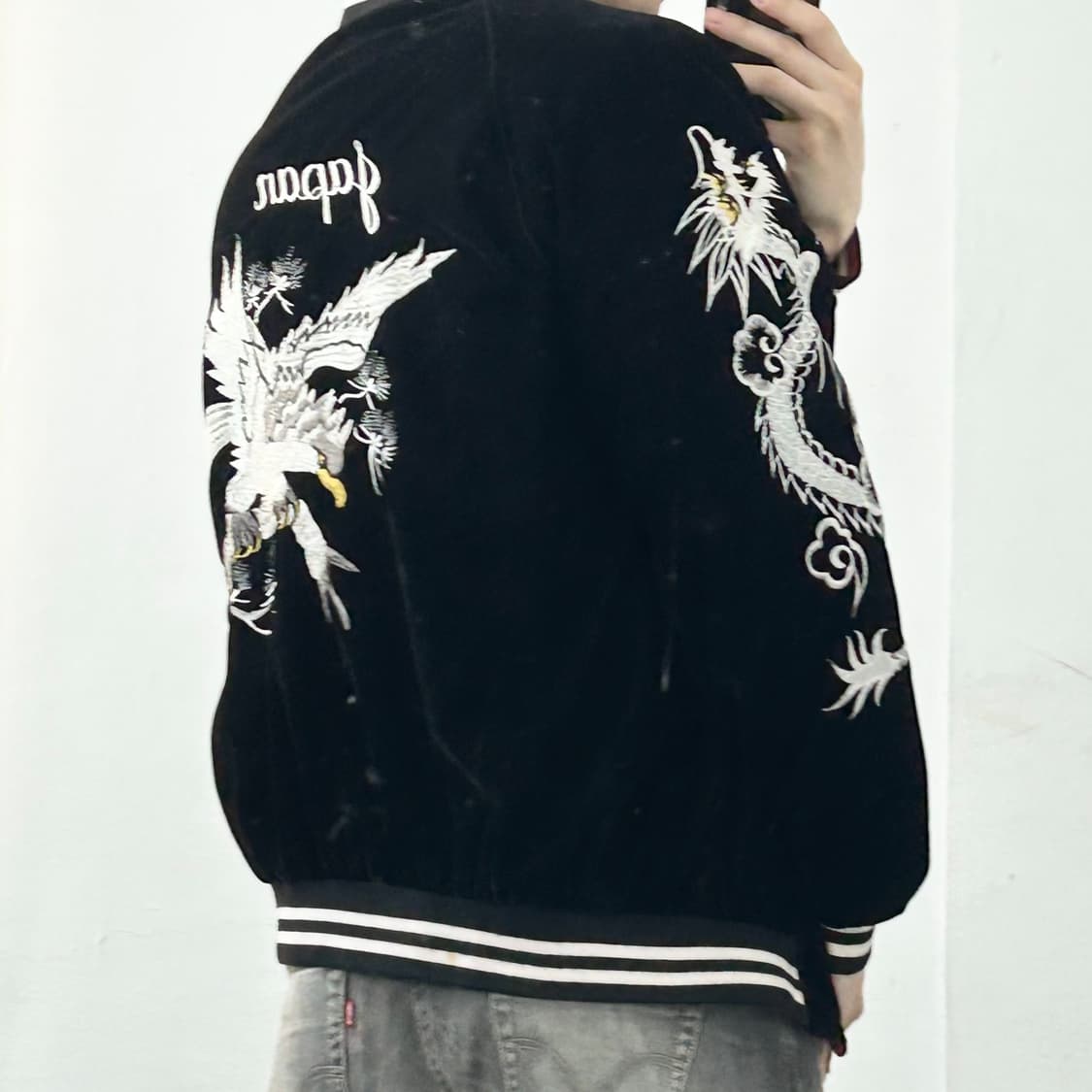 리버시블 벨벳 자수 스카쟌 자켓 상품이미지4