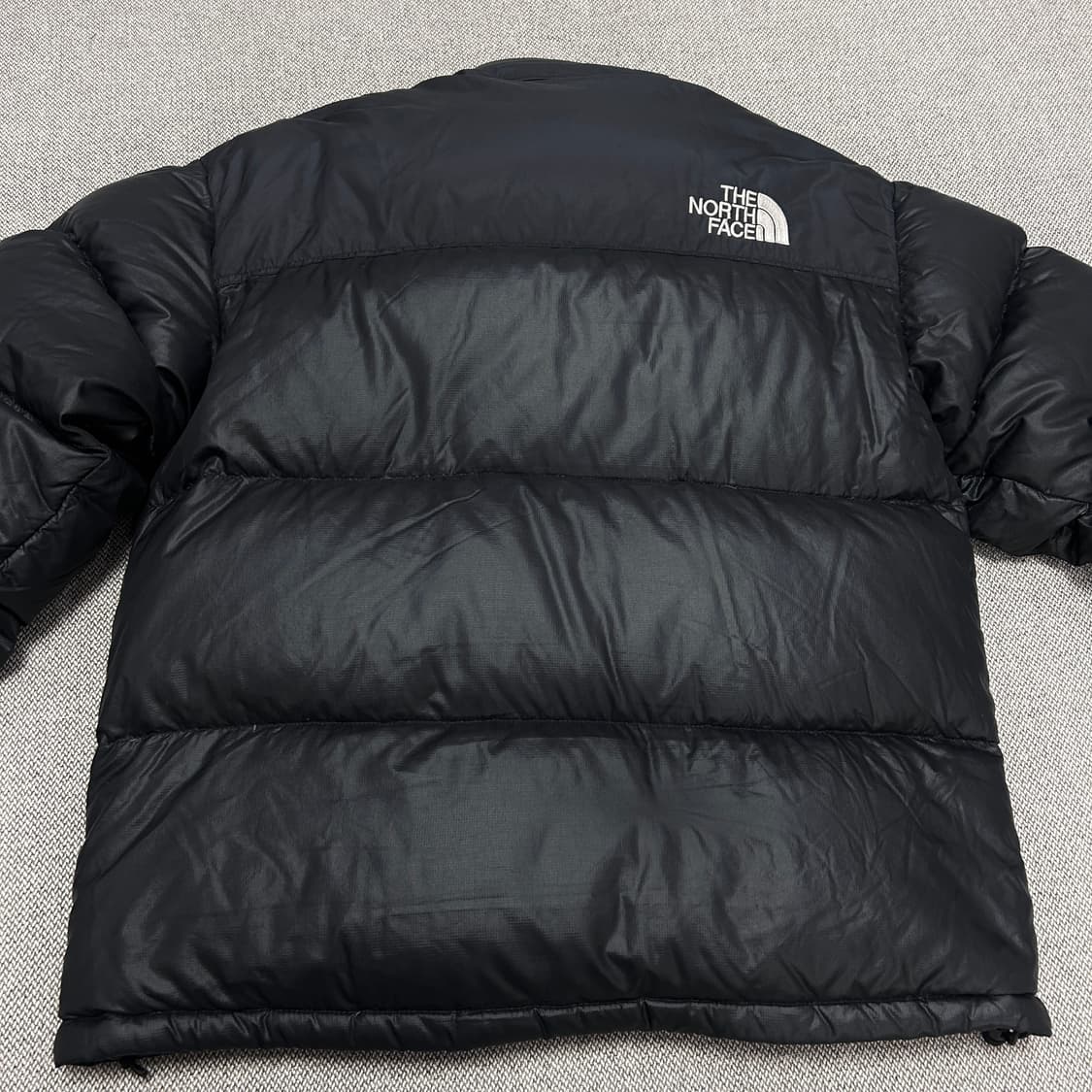 (해외판)노스페이스 블랙 눕시700 패딩(M) 상품이미지4
