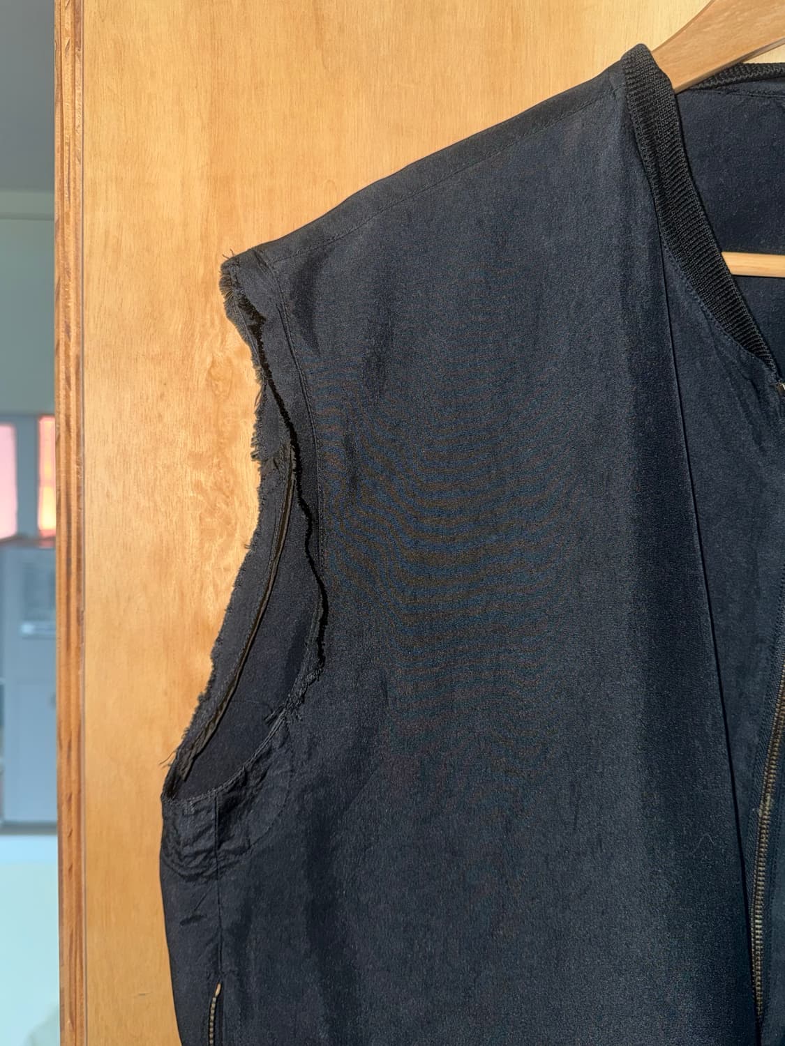 헬무트랭 본인기 00s 본디지 실크 베스트 상품이미지3