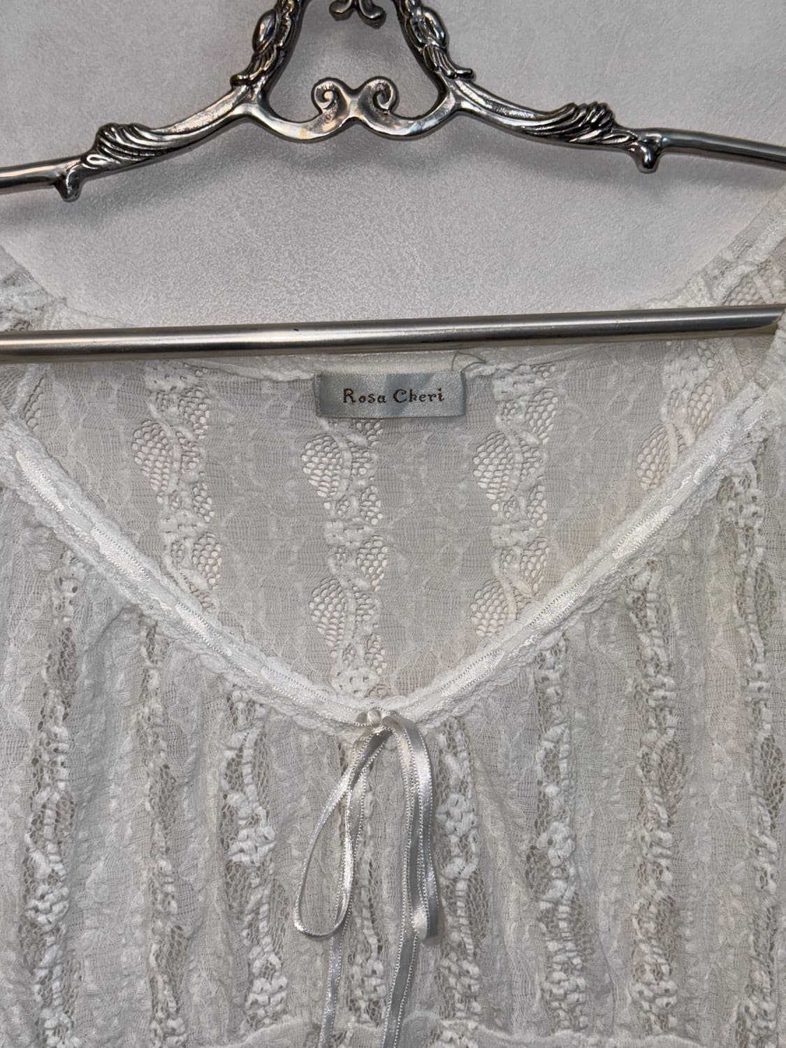 Rosa Cheri white floral lace 오프숄더 블라우스 상품이미지4