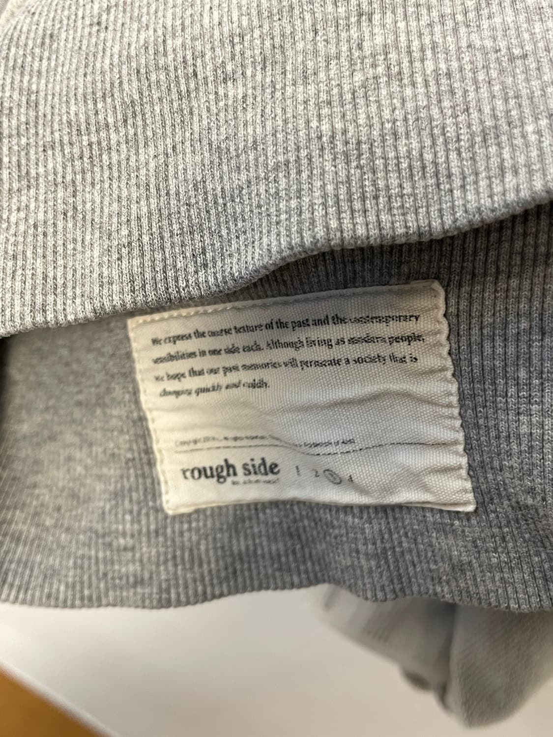 러프사이드 맨투맨  상품이미지5