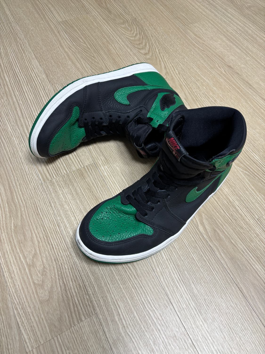 조던 1 파인그린  상품이미지2