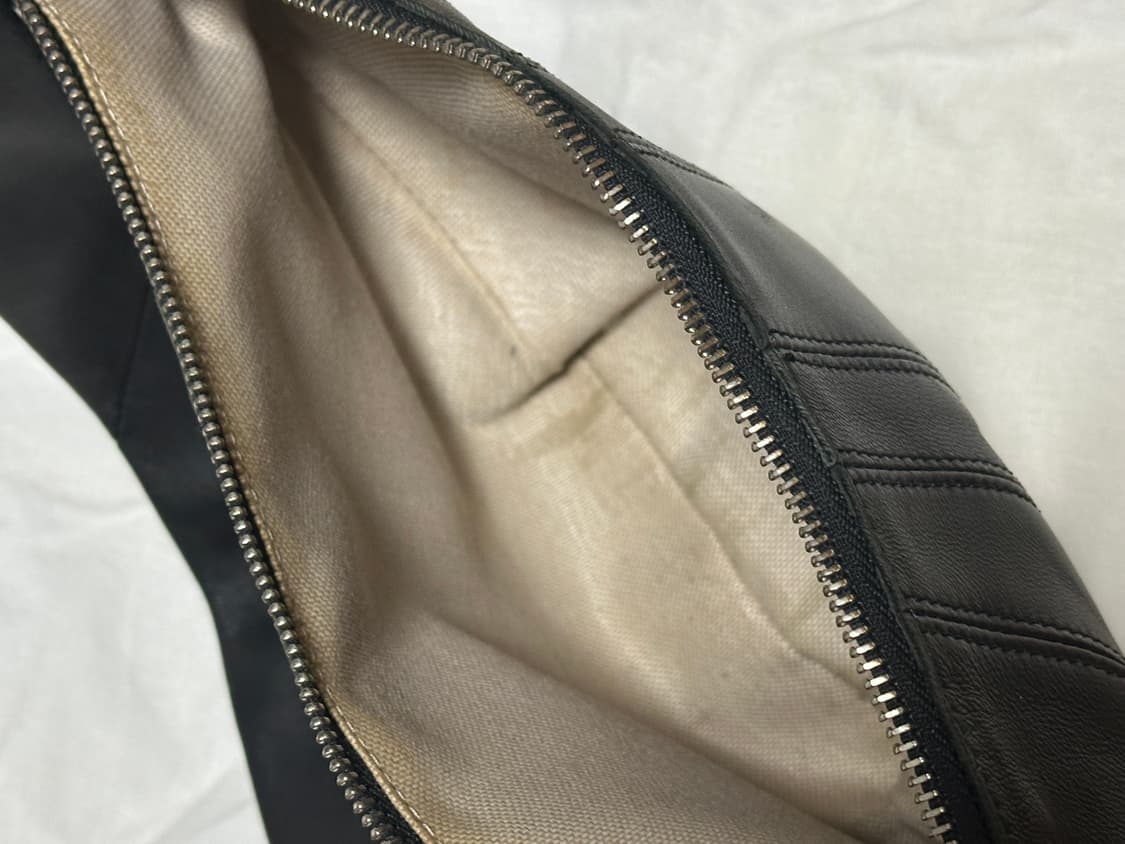 lemaire small croissant bag black 상품이미지9