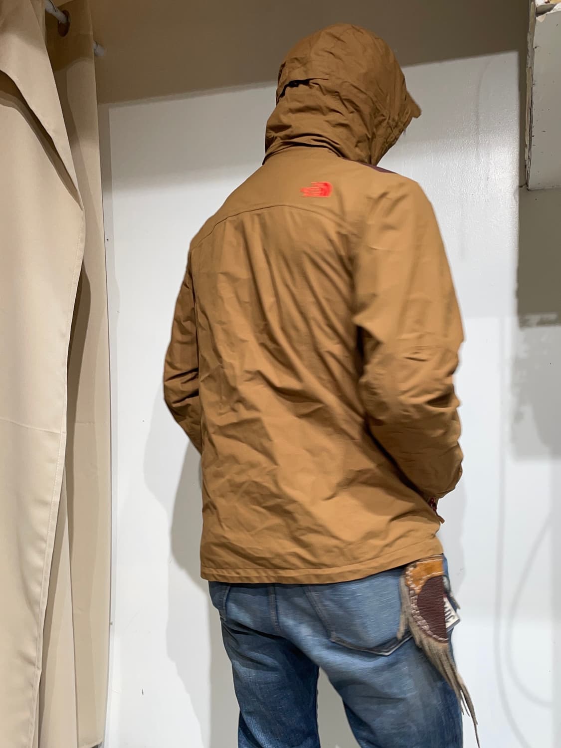 노스페이스 브라운 레더숄더 윈드브레이커 상품이미지3