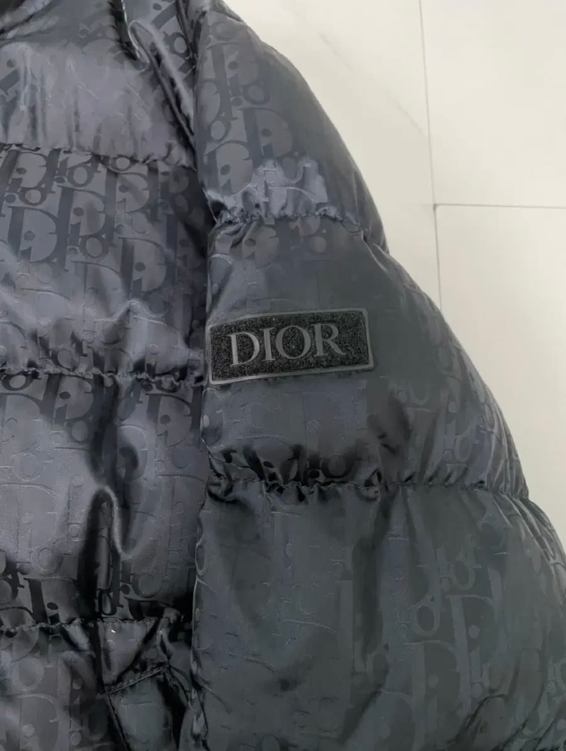 새상품 디올 오블리크 패딩 46 영수증O 블랙 상품이미지2