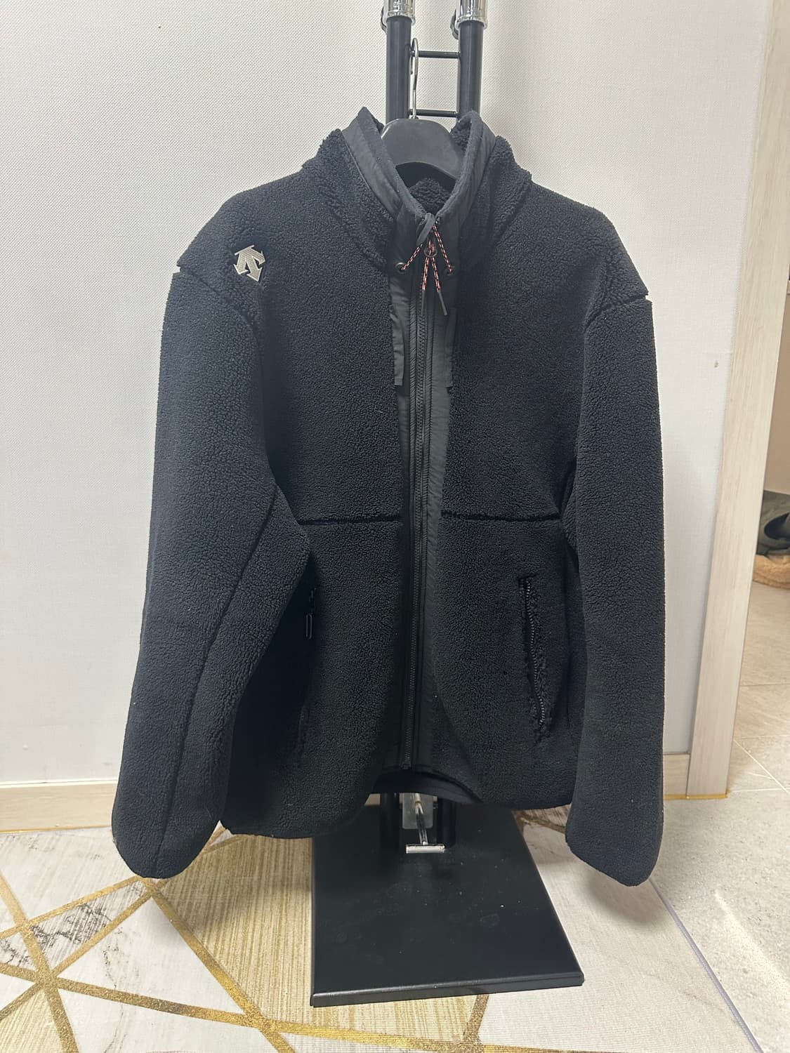 데상트 캐나다 인스파이어드 슈퍼플리스 자켓 -L사이즈 상품이미지2