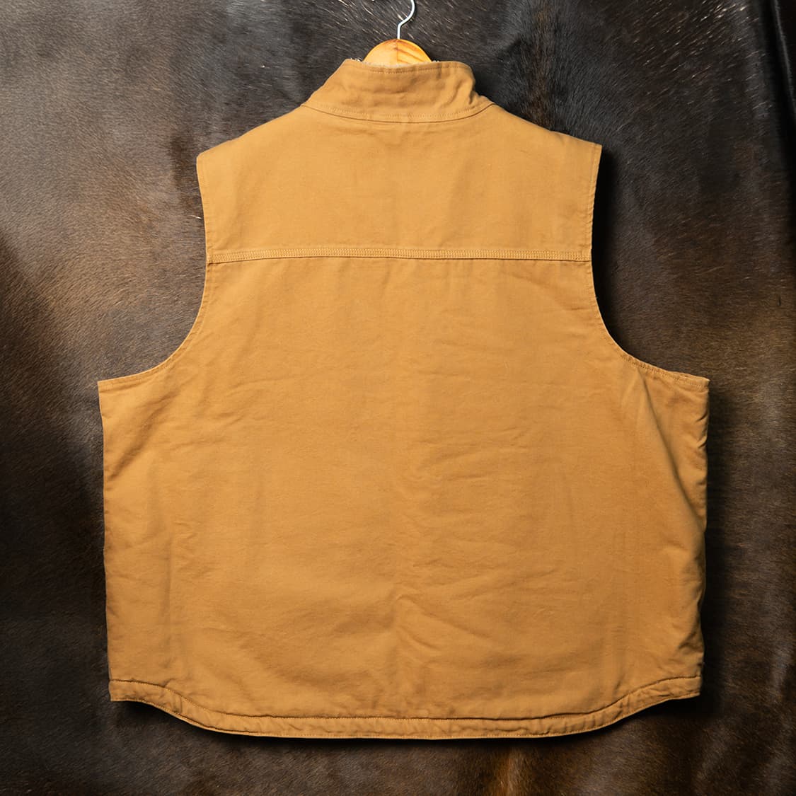 [3XL] 칼하트 104277 BRN 워시드 덕캔버스 모크넥 베스트  상품이미지4