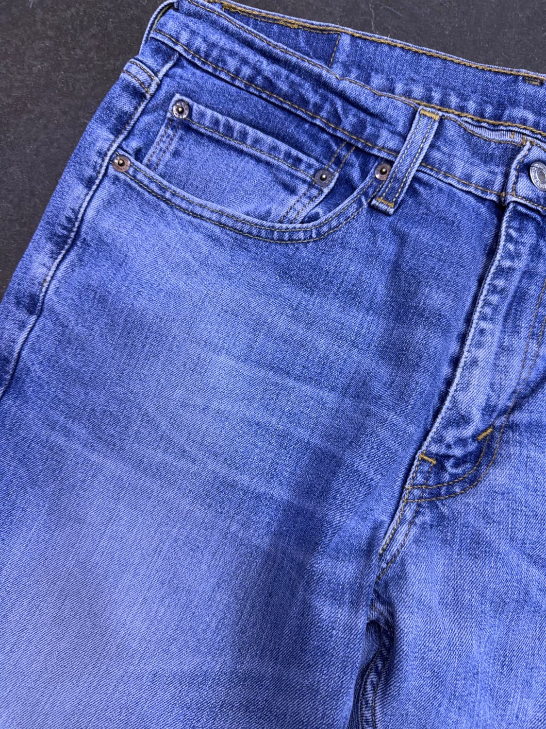 리바이스 511 연청 라이트 워싱 슬림 스트레이트핏 데님팬츠 34 상품이미지4