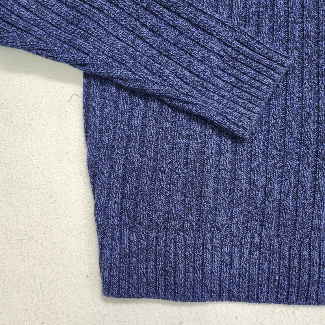 CALVIN KLEIN 골지 숄더패치 니트 상품이미지3