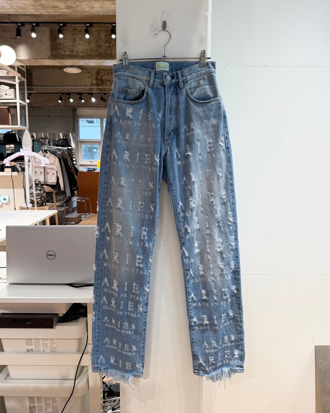 에리즈 데님 디스트로이드 팬츠  상품이미지2
