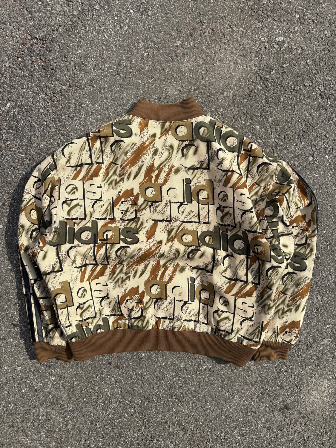 아디다스 리버시블 봄버자켓 B211 상품이미지3