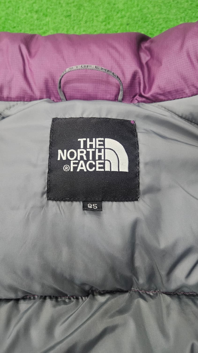 노스페이스 퍼플 눕시 700필 여성 구스패딩 M 상품이미지4