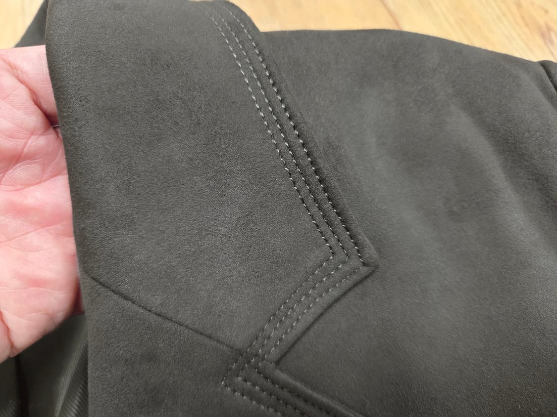 글로우앤님프(GLOW AND NYMPH) 스웨이드 자켓 프리사이즈 상품이미지6