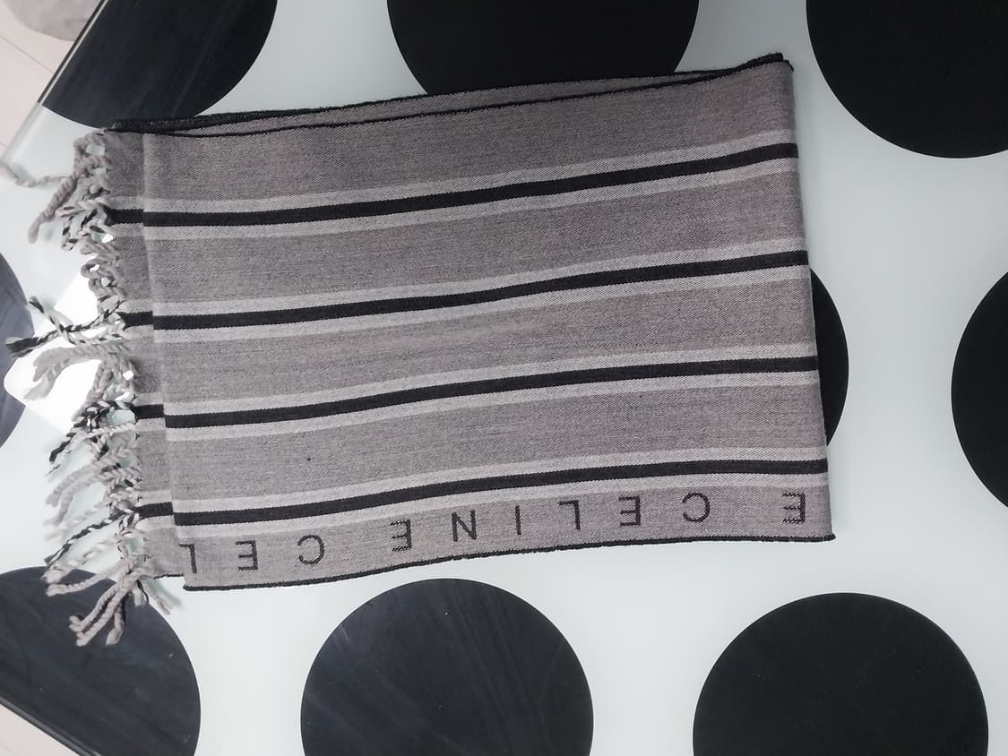 셀린느 울100 머플러 상품이미지2