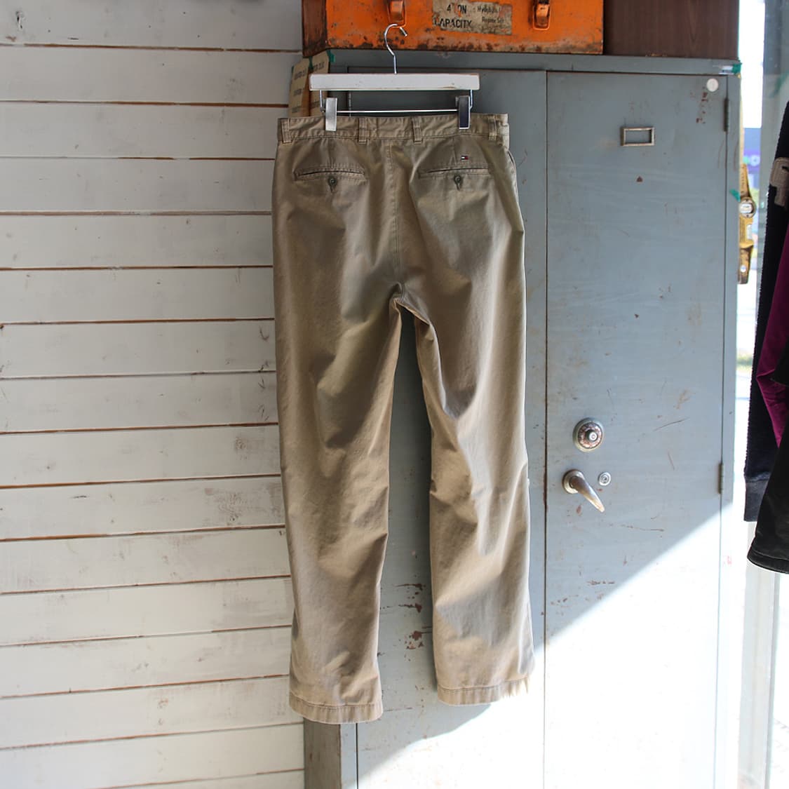 (착용컷) TOMMY HILFIGER 치노 팬츠 (남성용 34-35) 상품이미지2