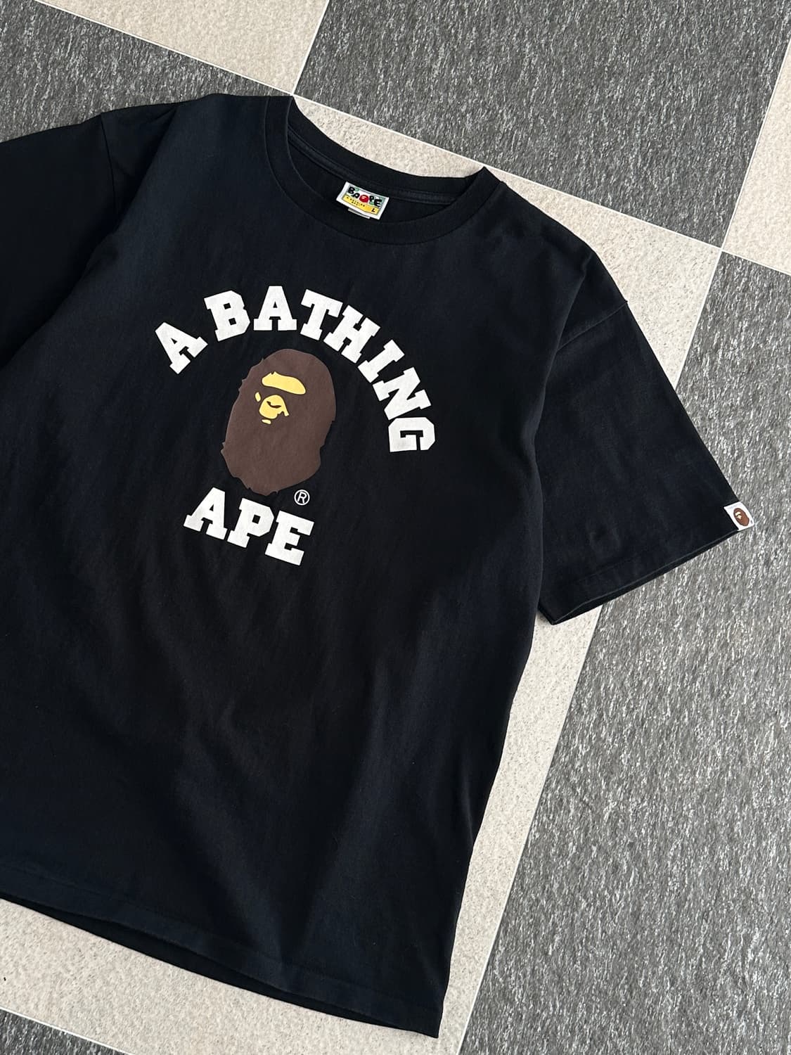 베이프 블랙 컬리지 반팔 티셔츠  상품이미지6