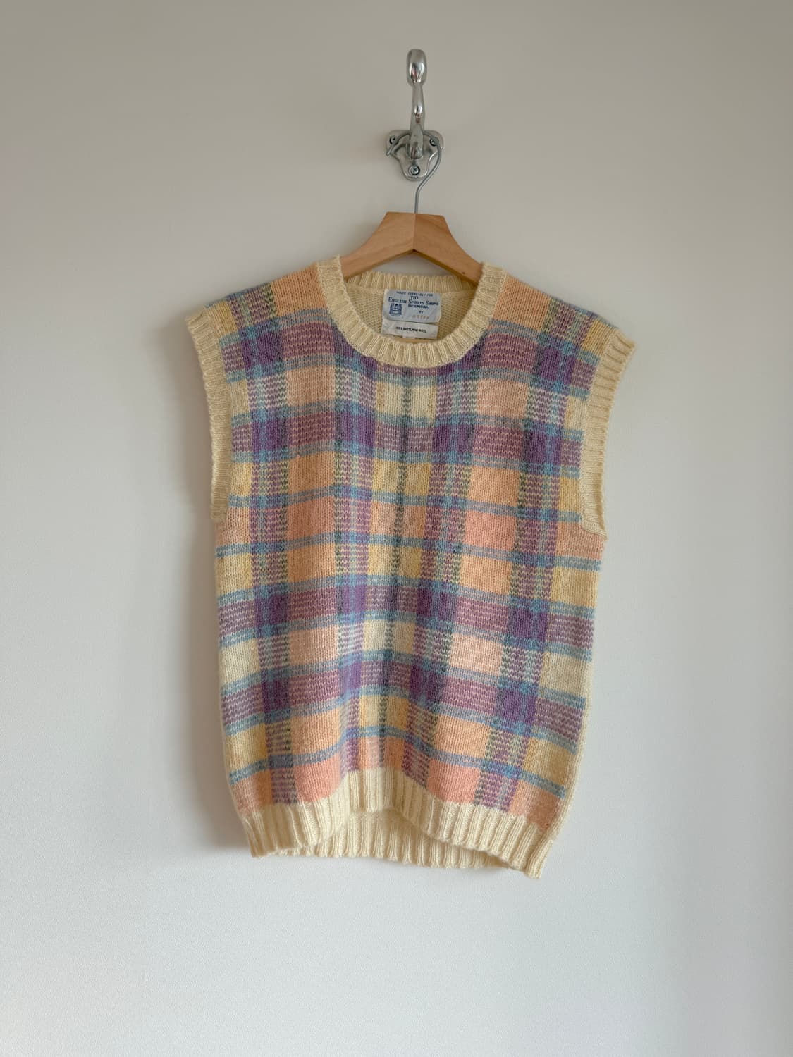 ASTON 스코틀랜드 울 니트 베스트 상품이미지1