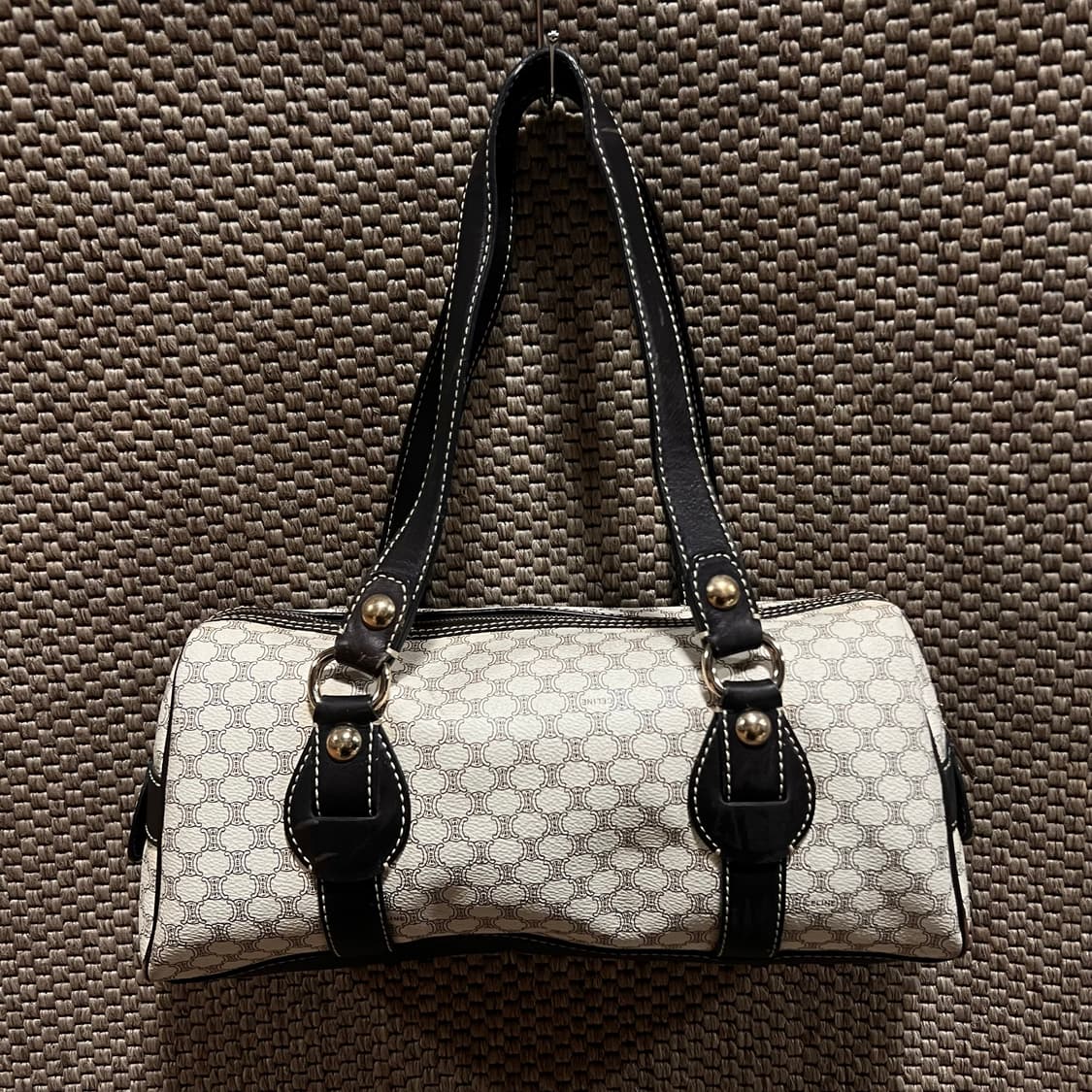 셀린느 마카담 캔버스 숄더백 상품이미지2