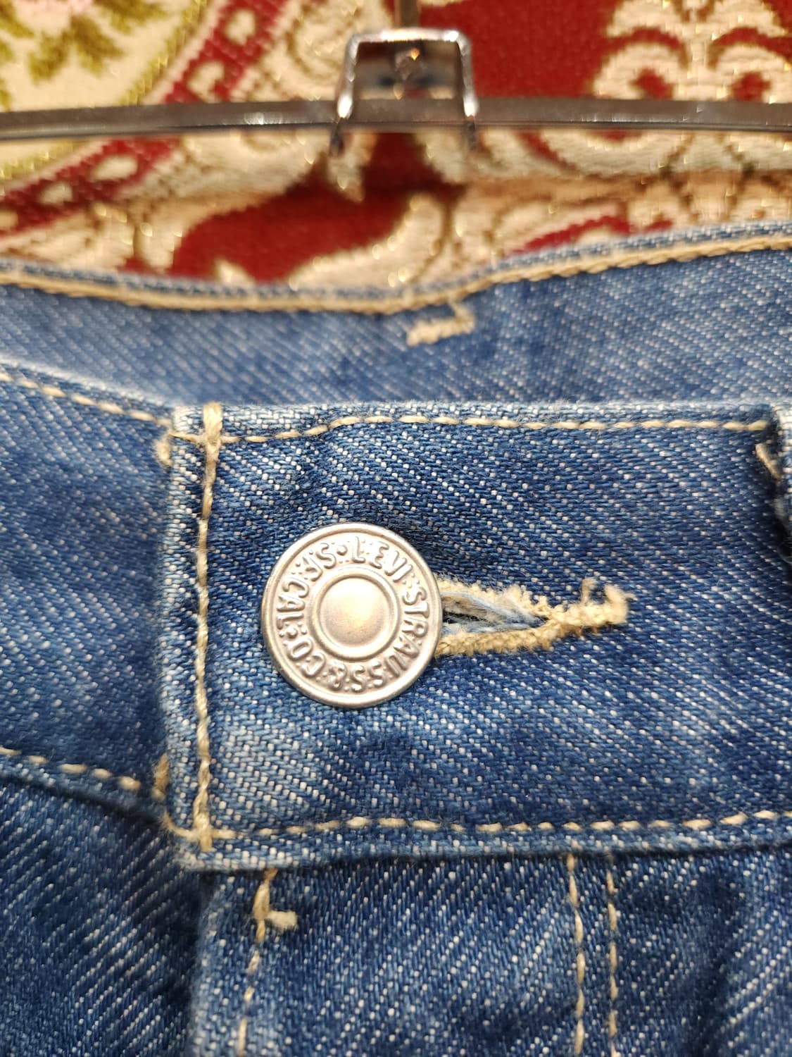 리바이스  엔지니어드 00s  데님팬츠

 상품이미지2