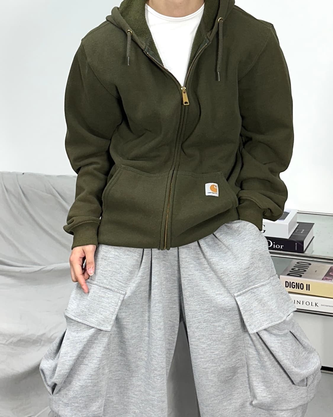 칼하트 올리브 그린 후드집업 S 상품이미지2