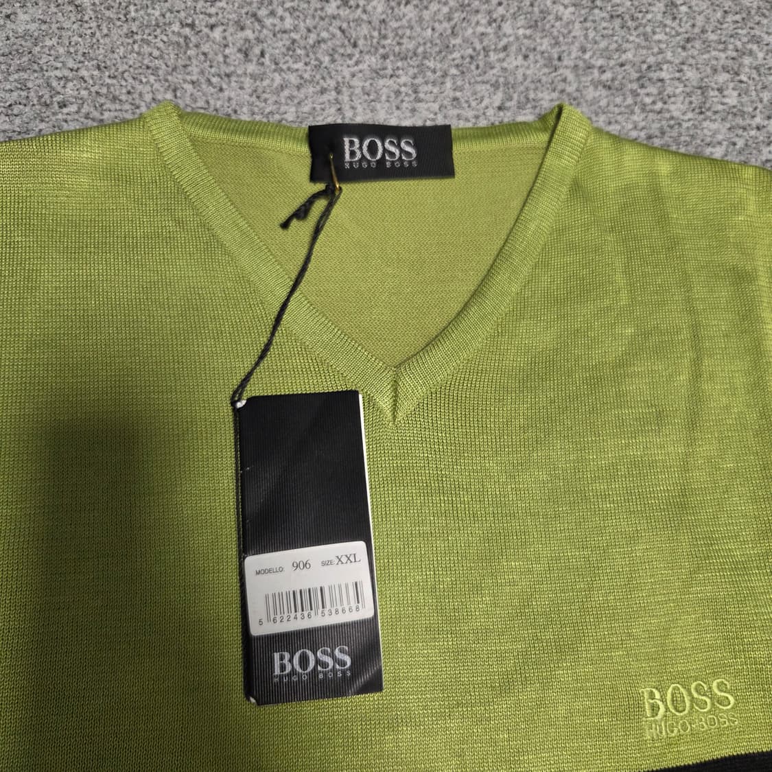 Hugo Boss 반팔 티셔츠 L-XL(100-105) 상품이미지4