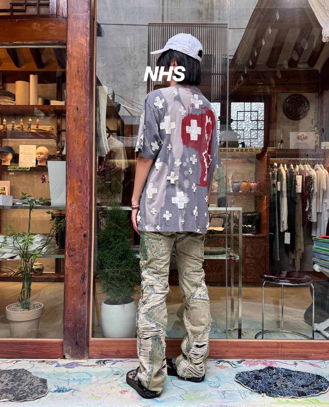 EPI•TAPH London Gothic graphic T-shirts 상품이미지6