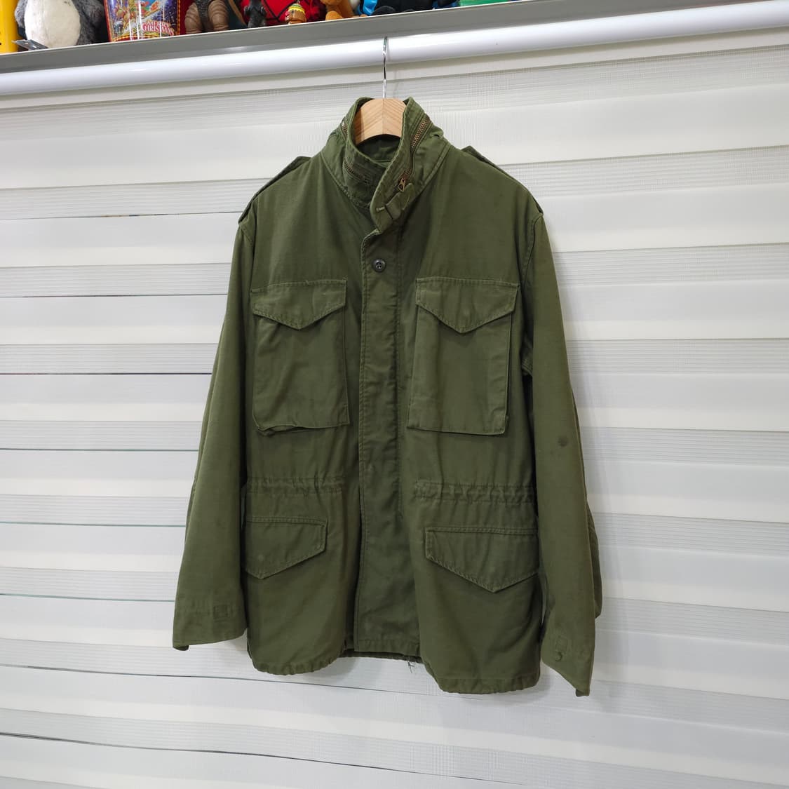 미군 오리지널 M65 필드자켓- 스몰레귤러 상품이미지1